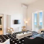 Apartment Terrazza Sul Molo By Interhome *